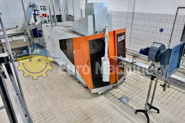 Blow moulding machine