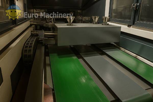 Ming Jilee PE gloves making machine.